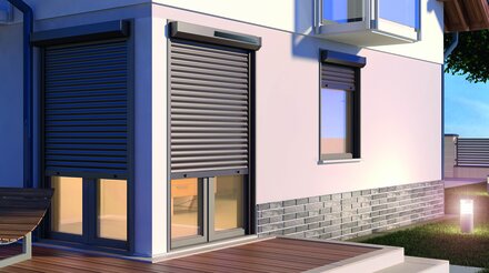 Solarkit SK460 an modernem Wohnhaus